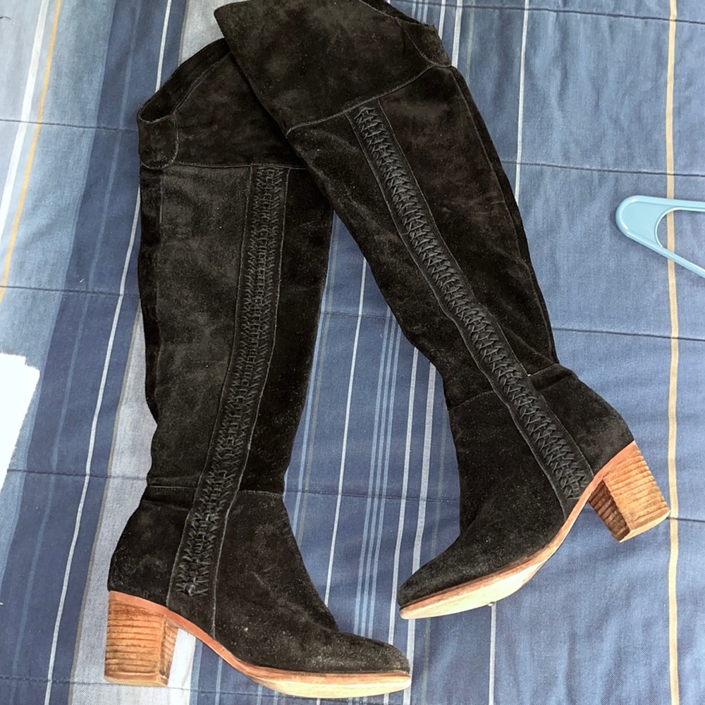 Coconuts by Matisse Leather boots